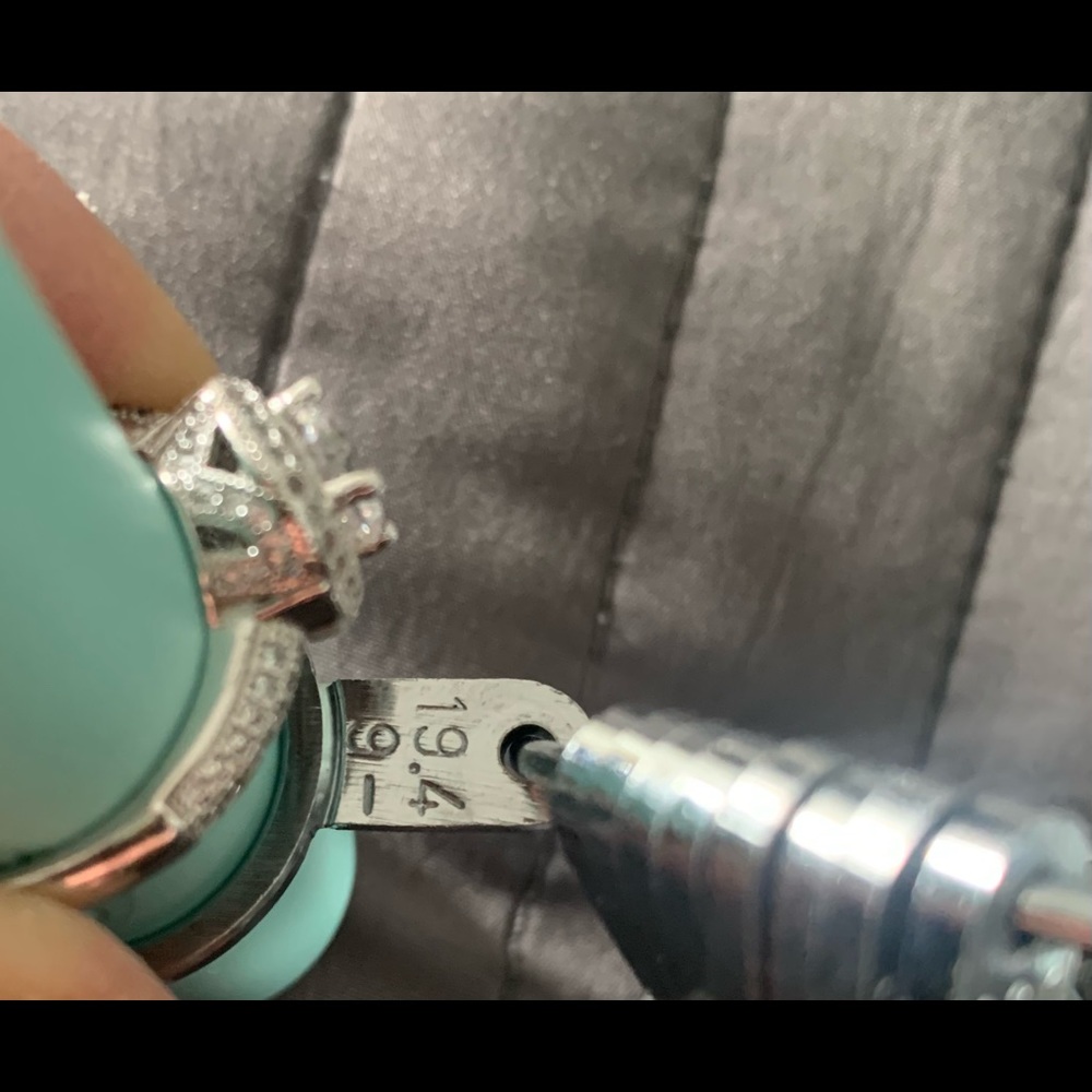 Silver Ring - Picture 9 of 9